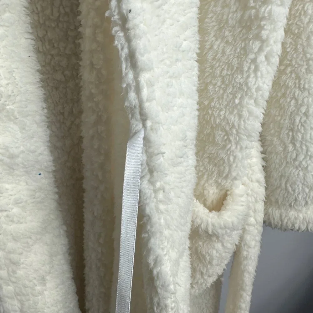 None - Picture 9 of 13